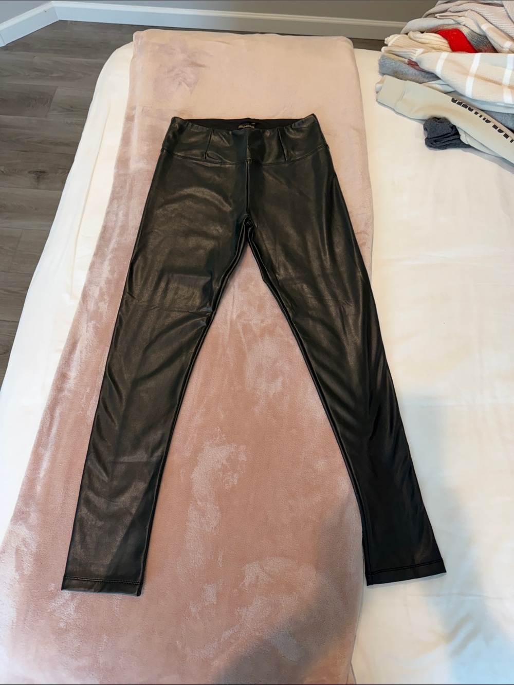 Shinestar Black Faux Leather Leggings